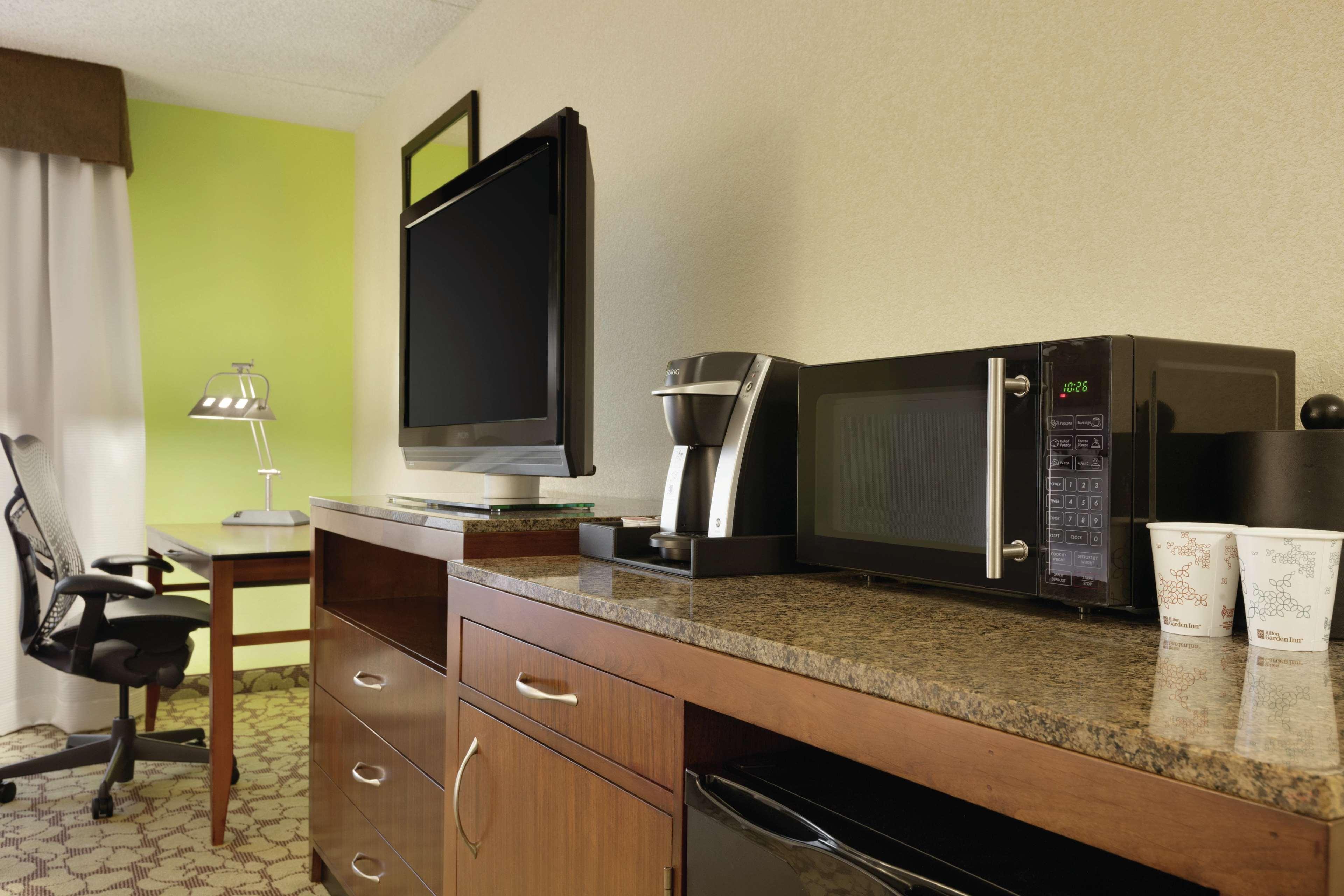 Hilton Garden Inn Rochester/Pittsford Bushnell Basin Eksteriør billede